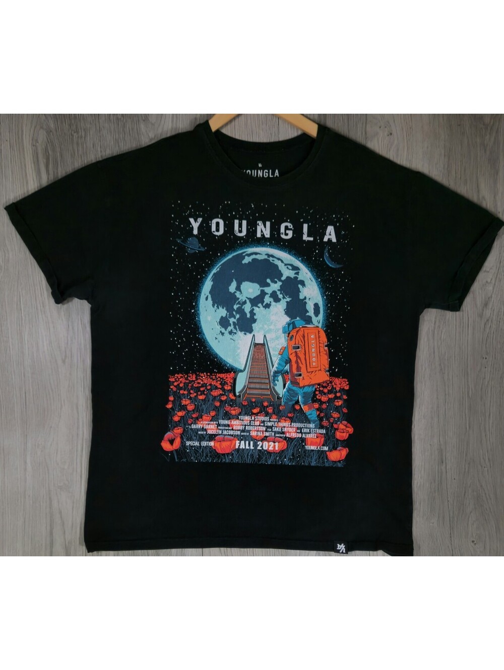 YoungLA T-Shirt Black Spell-Out Men’s Large Oversized Astronaut Hiphop Modern#12